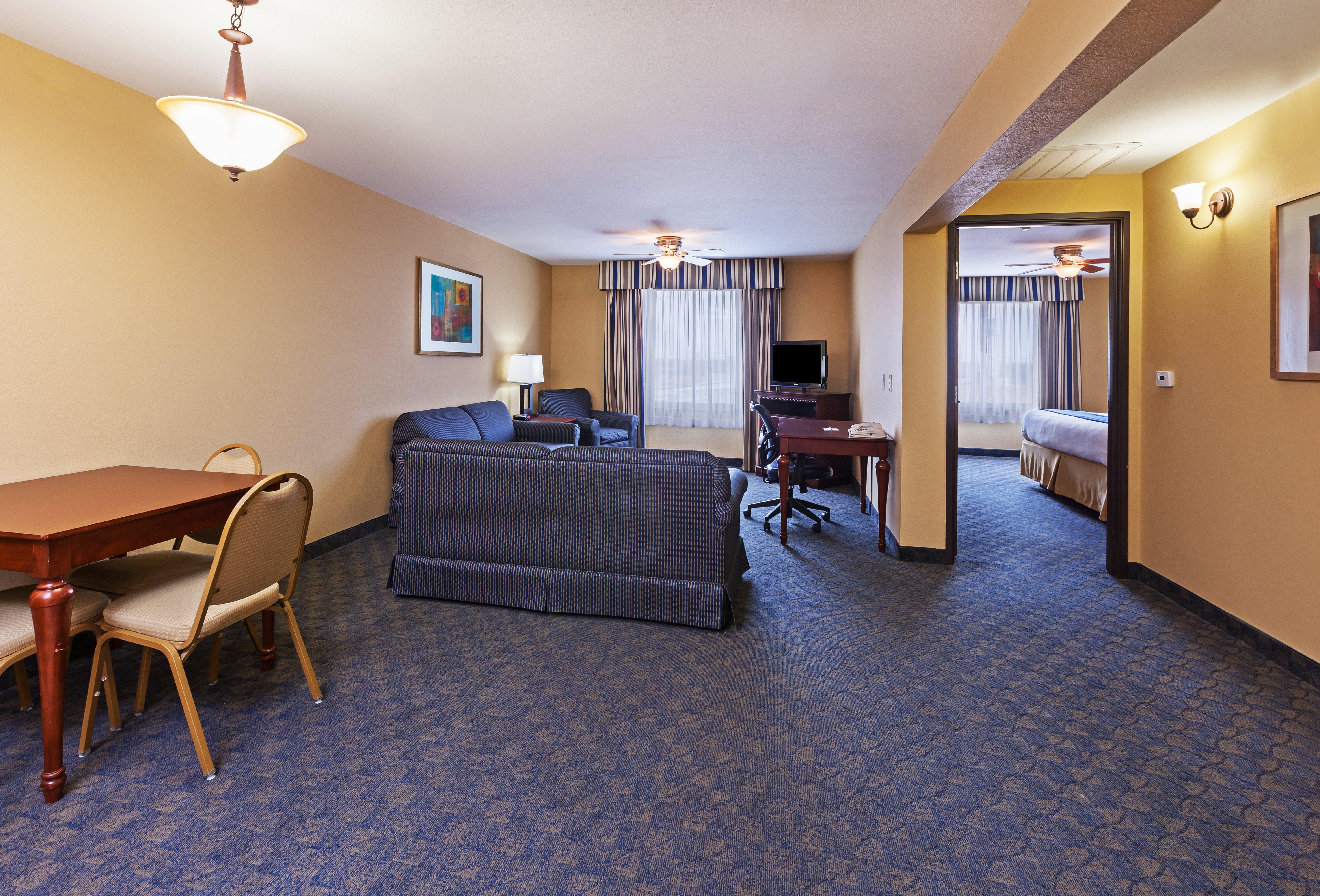 Holiday Inn Express & Suites, Corpus Christi Nw, Calallen By Ihg Екстериор снимка